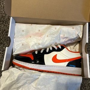 Jordan 1 SE Low ‘2023 Halloween’